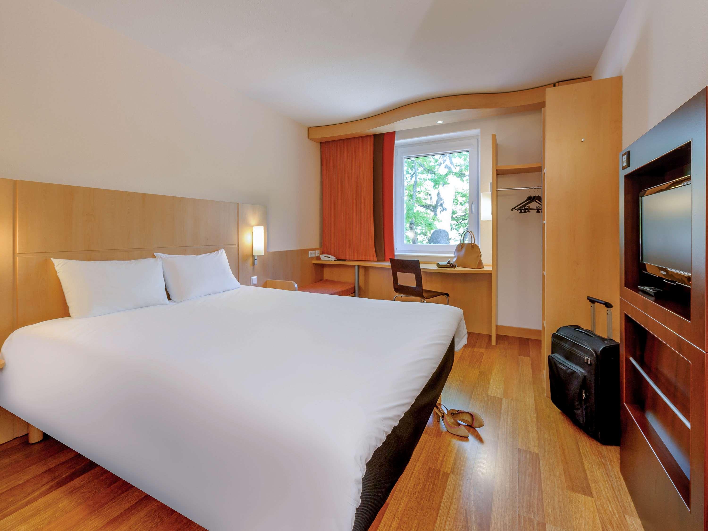 Ibis Konstanz Hotel Bagian luar foto