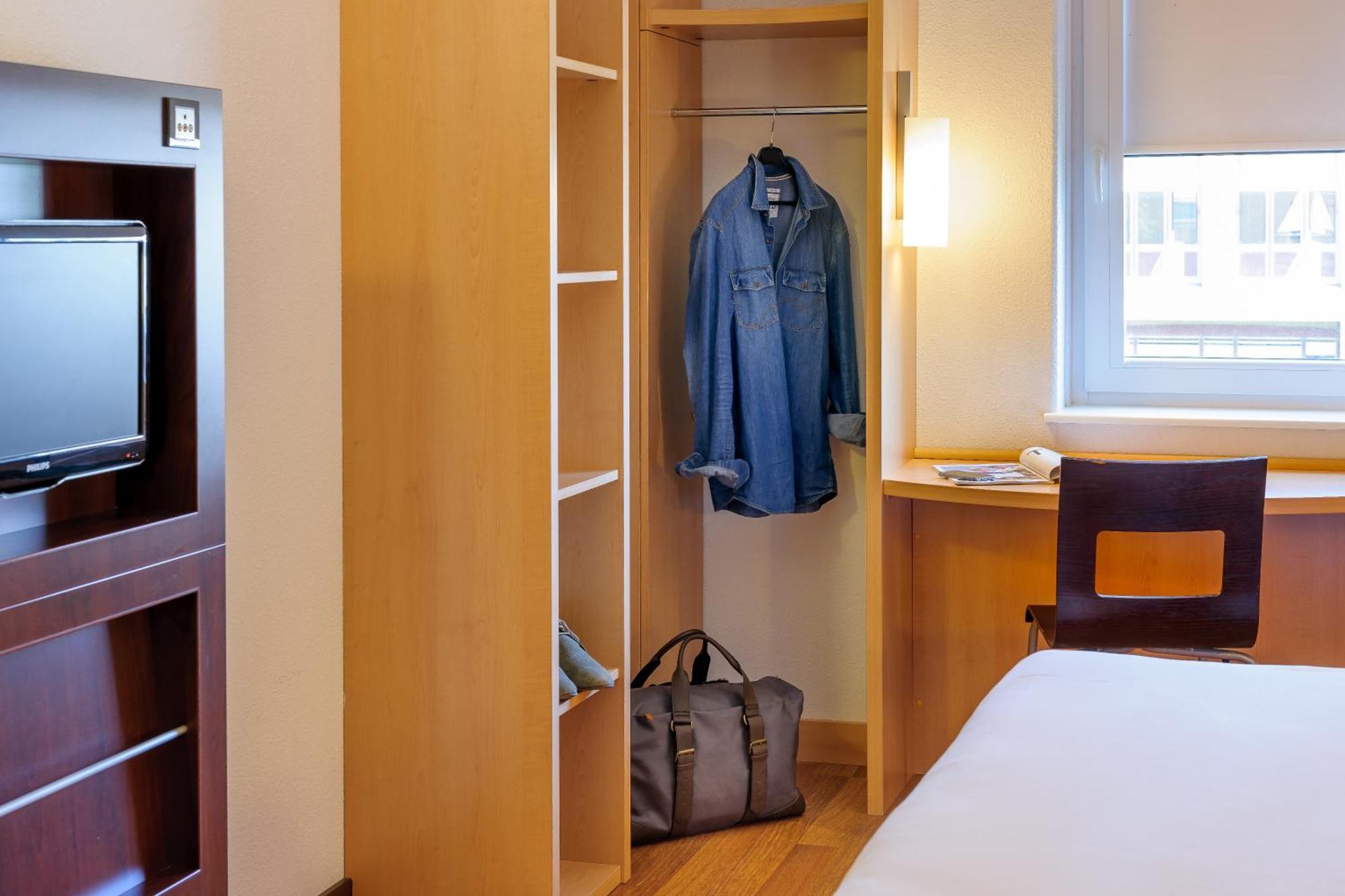 Ibis Konstanz Hotel Bagian luar foto