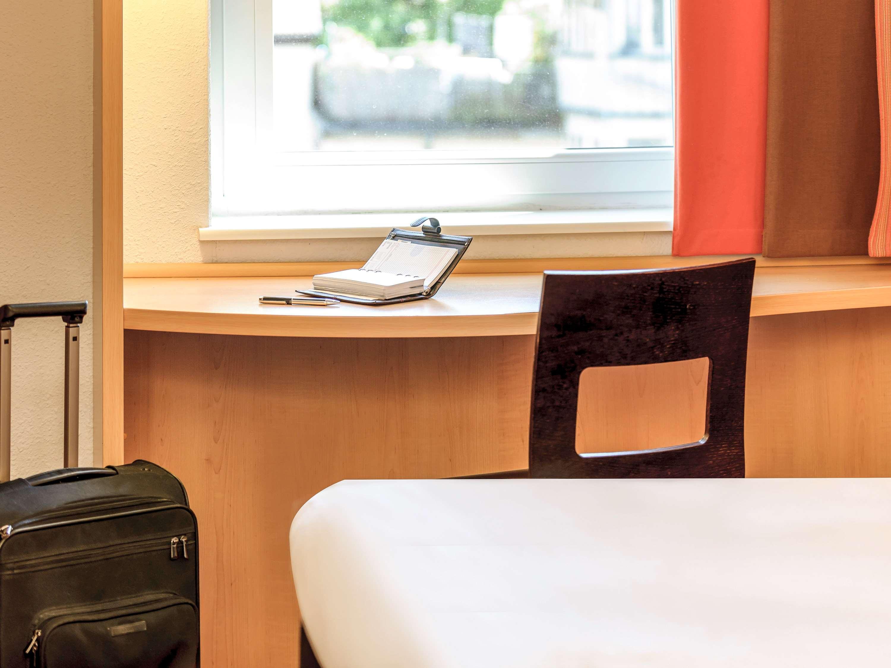 Ibis Konstanz Hotel Bagian luar foto