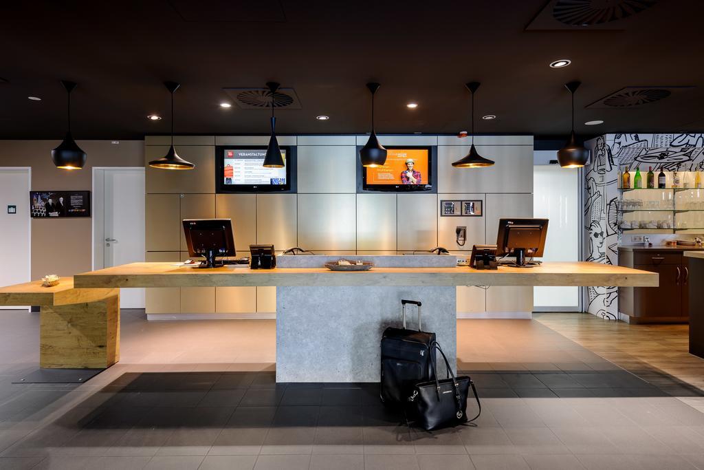 Ibis Konstanz Hotel Bagian luar foto